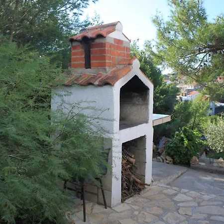 With Parking Space Rukavac, Vis - 8496 Apartman Rukavac